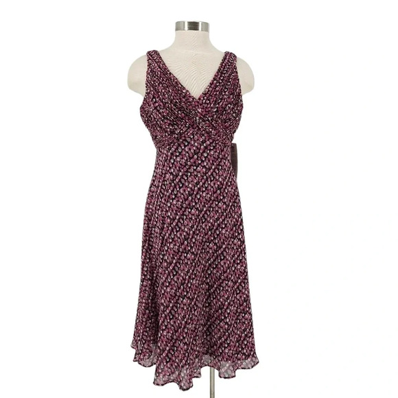 Jones Wear Dresses & Skirts - Jones Wear Fit Flare Midi Dress Black Polka Dot Sleeveless Pleated Sundress